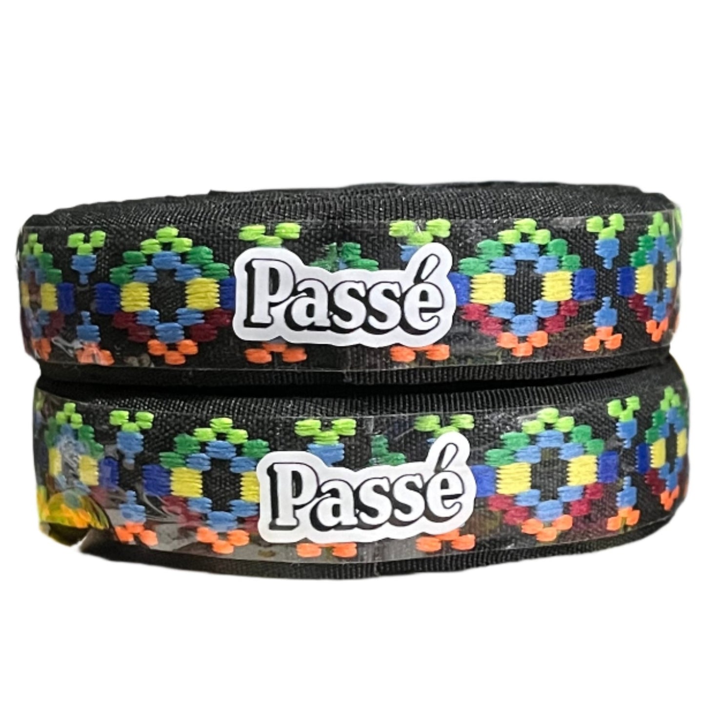 passe woven bartape grid