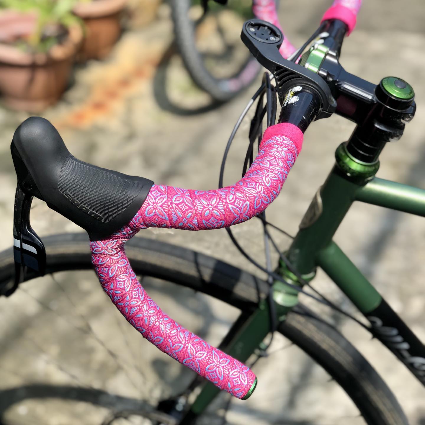 woven bartape petals pink silver